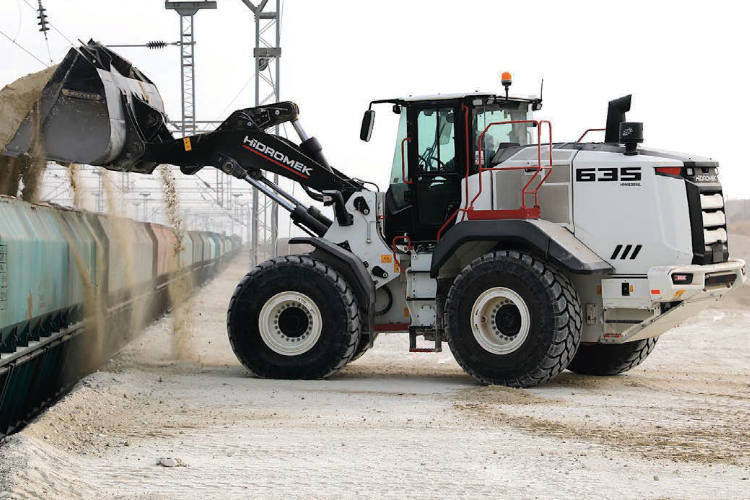 Hidromek en la «Tabla Amarilla»
