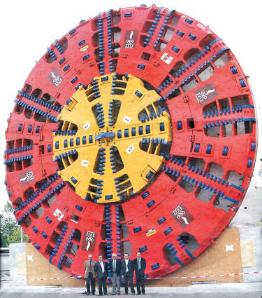 Con 15,2 metros de diámetro, fue la tuneladora más grande del mundo y la fabricó Herrenknech para el tajo de la M-30
