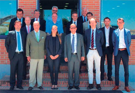 Equipo directivo de EMSA con el presidente del Grupo Wirtgen, Jürgen Wirtgen, en 2016