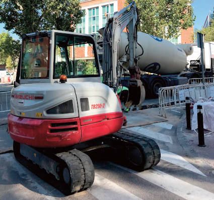 Takeuchi TB250-2
